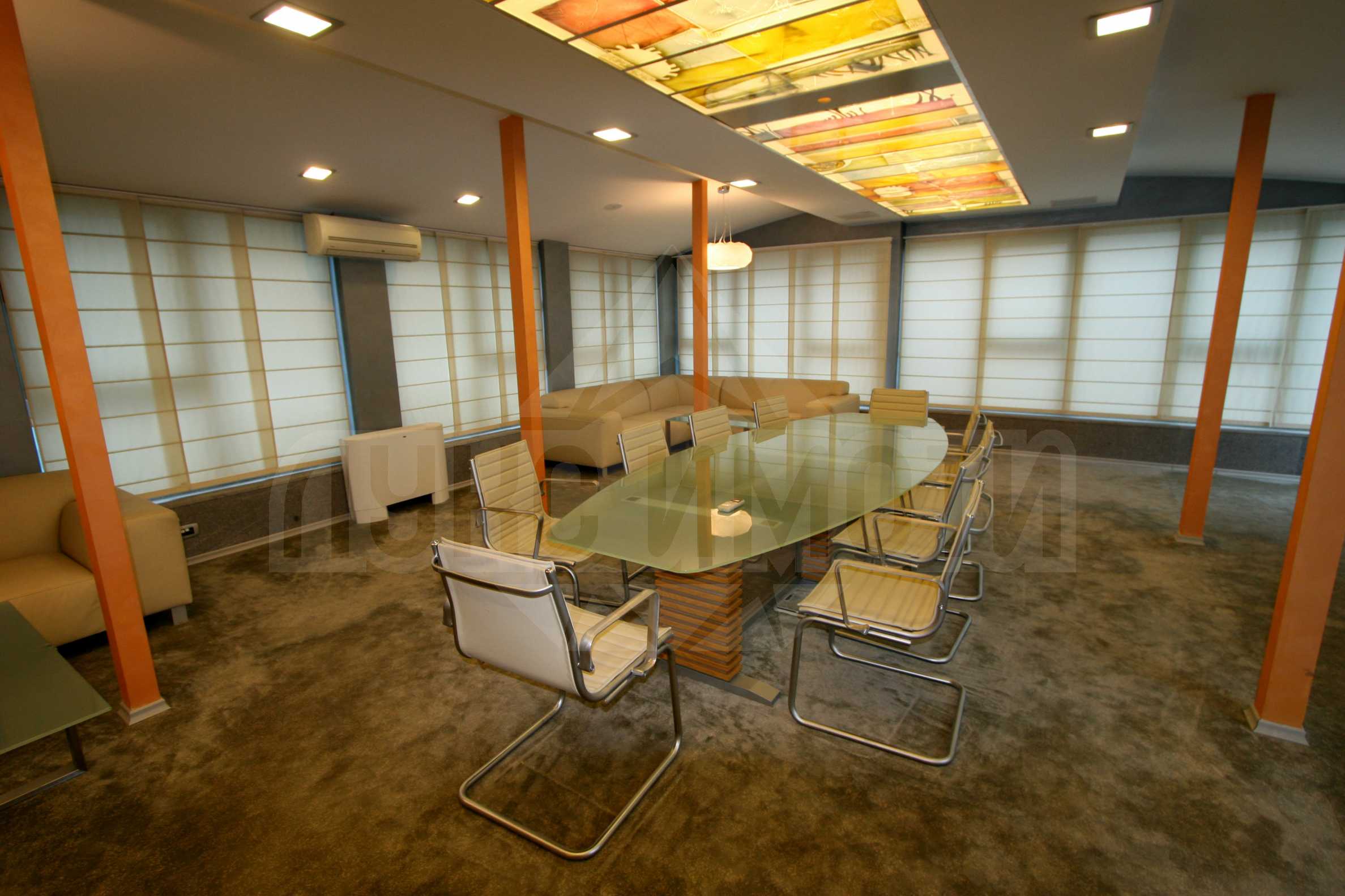 Офис под наем в гр. София, кв."Изток", бул."Драган Цанков ...